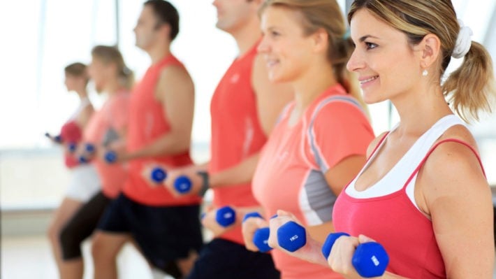 workout-class-with-weights